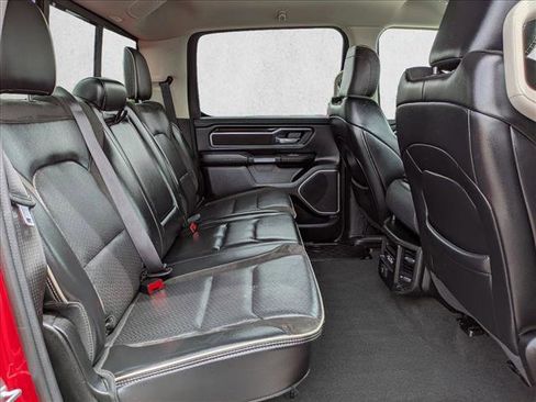 Used 2022 RAM 1500 Laramie AWD/4WD image 19