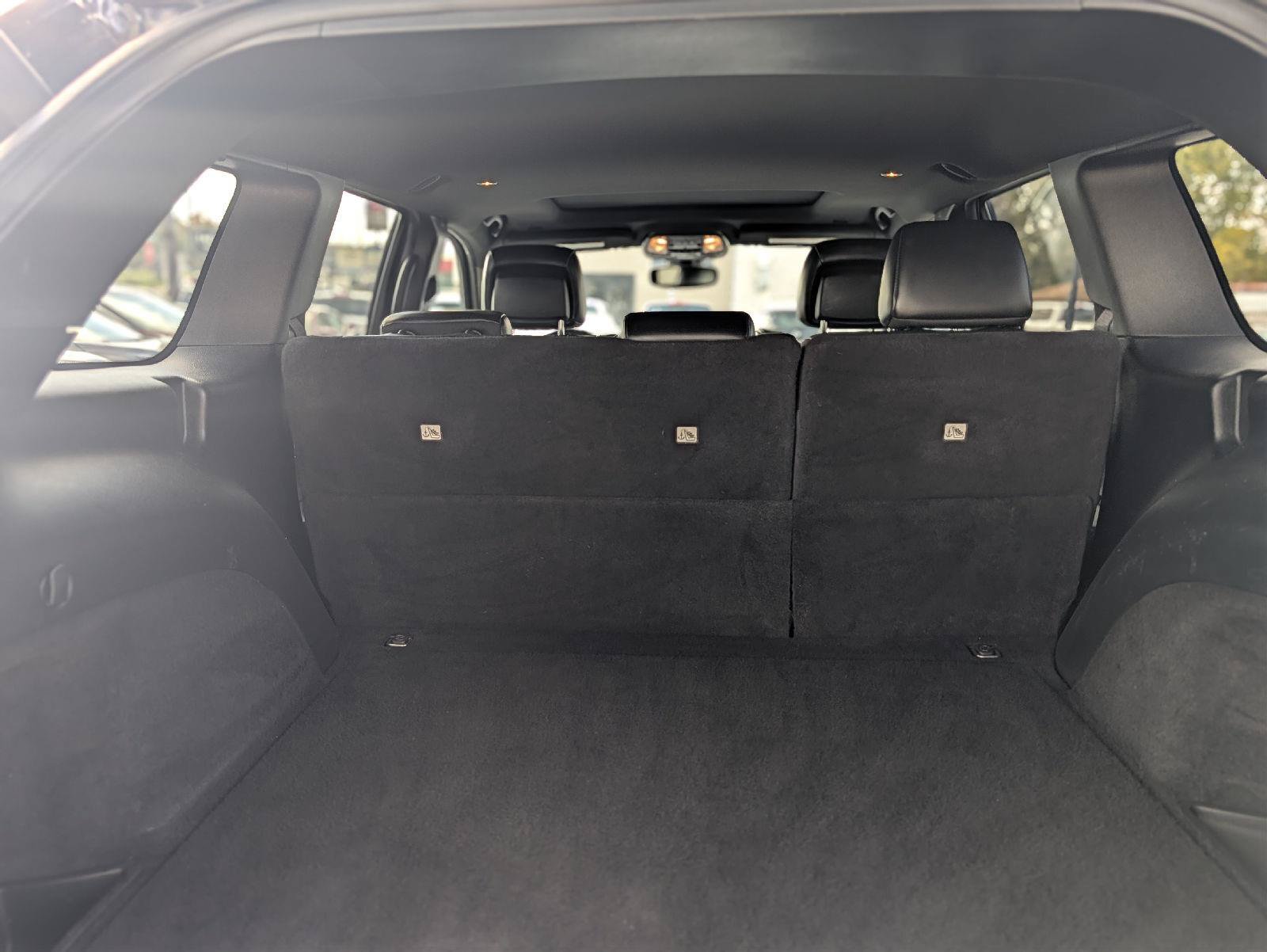 Used 2020 Jeep Grand Cherokee Limited AWD/4WD image 36