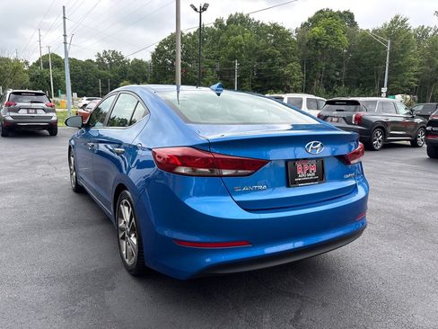 Used 2017 Hyundai Elantra Limited w/ Limited Ultimate Package 05 FWD image 8