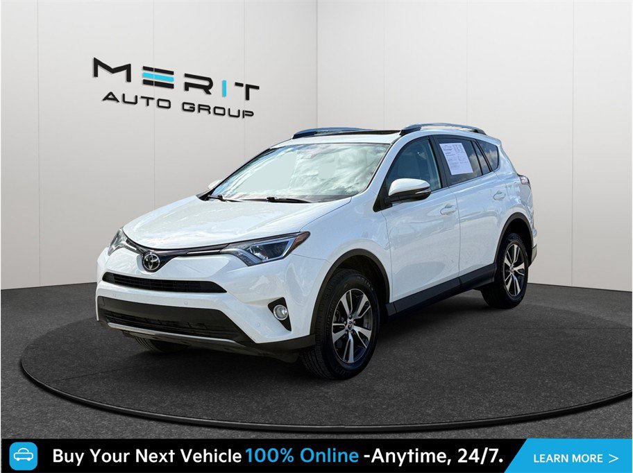 Used 2018 Toyota RAV4 XLE FWD image 4