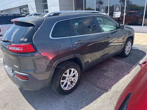 Used 2014 Jeep Cherokee Latitude w/ Comfort/Convenience Group image 5