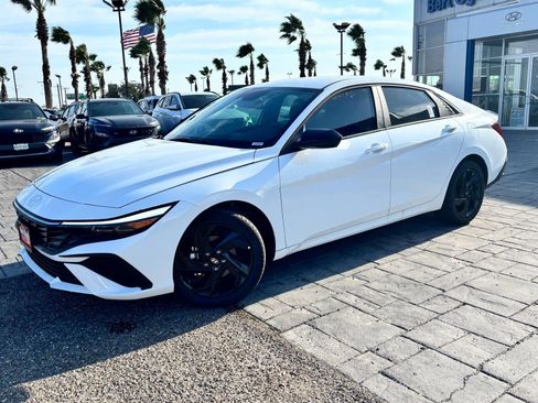 New 2026 Hyundai Elantra Sport FWD image 3
