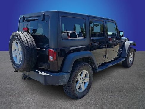 Used 2017 Jeep Wrangler Unlimited Sport w/ Quick Order Package 24S AWD/4WD image 4