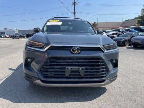 Certified 2024 Toyota Grand Highlander AWD Hybrid image 5