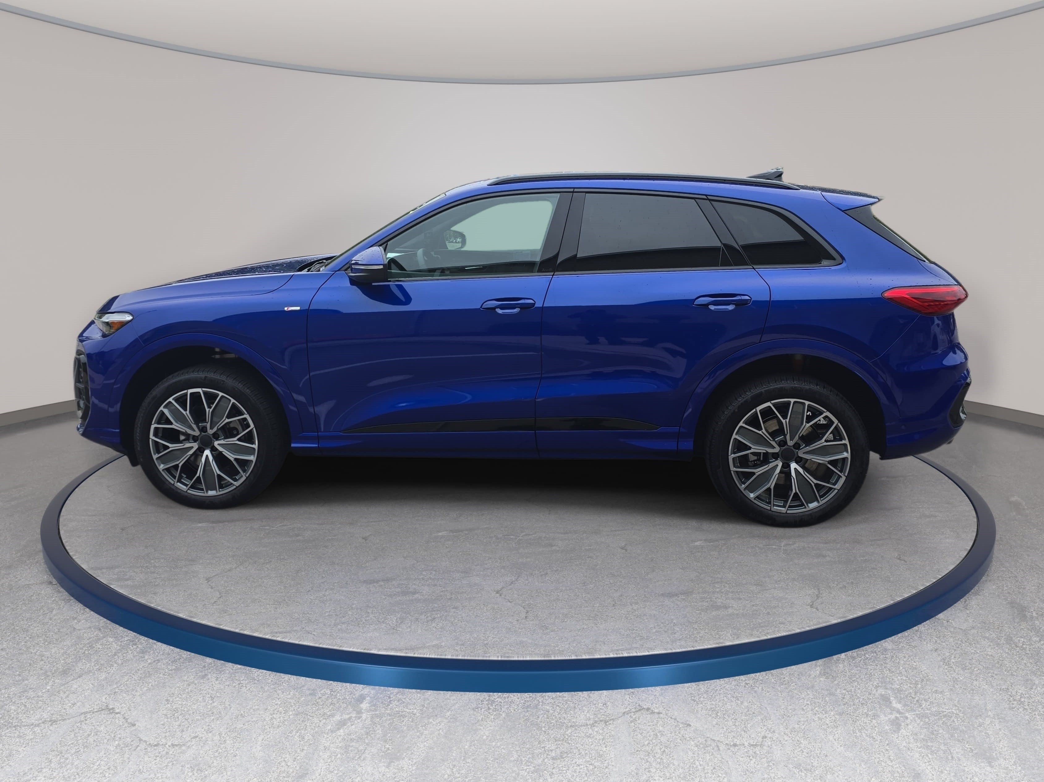 New 2026 Audi Q5 Premium Plus AWD/4WD image 8