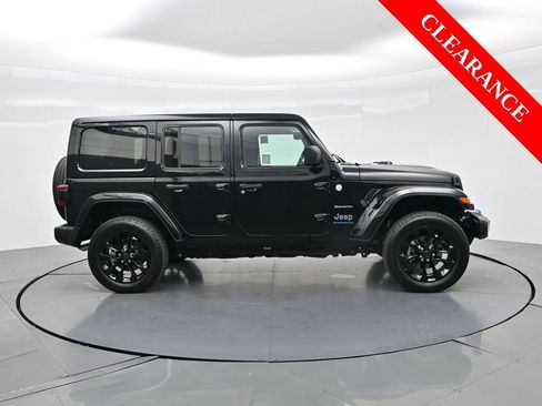 Used 2024 Jeep Wrangler Unlimited Sahara image 5