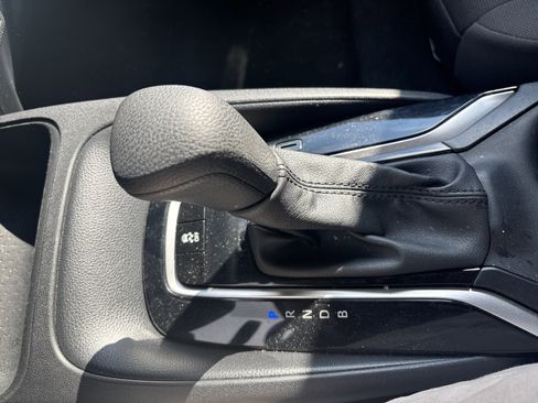 Used 2024 Toyota Corolla LE image 22