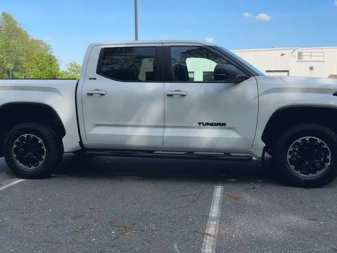 New 2026 Toyota Tundra SR5 AWD/4WD image 9