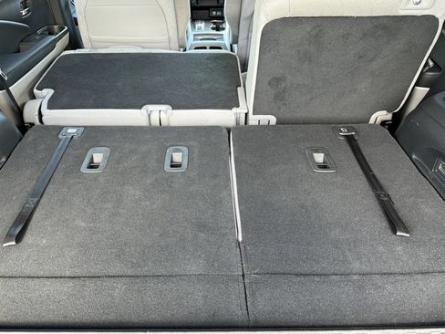 Used 2021 Honda Pilot EX image 13