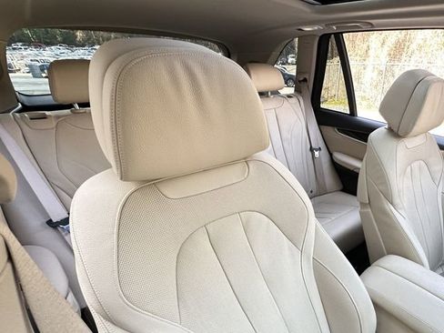 Used 2016 BMW X5 xDrive40e image 42