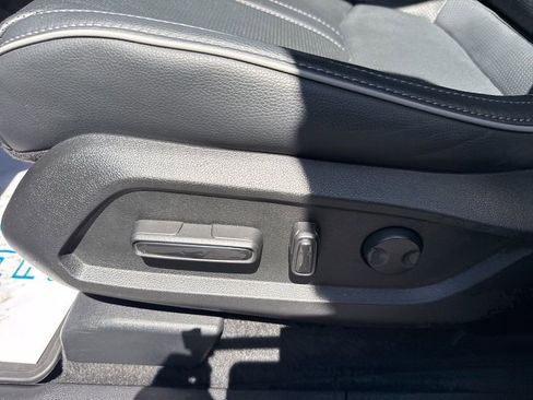 Certified 2023 Honda Pilot Elite image 23