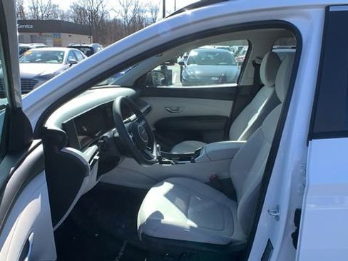 Certified 2025 Hyundai Tucson SEL image 10