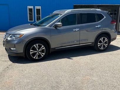 Used 2018 Nissan Rogue SL