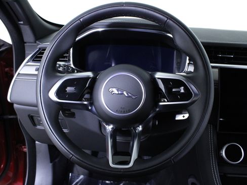 Used 2026 Jaguar F-PACE R-Dynamic S image 21