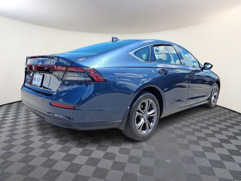 Used 2023 Honda Accord EX image 6