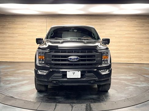 Used 2021 Ford F150 Lariat w/ Max Trailer Tow Package image 20