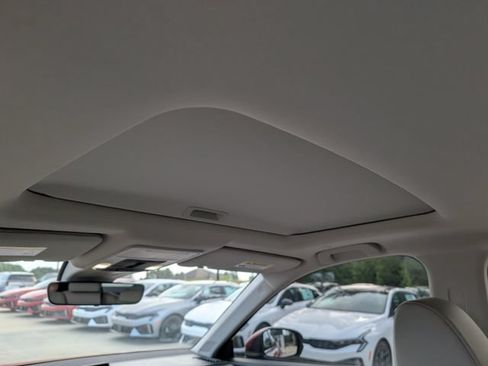 Used 2026 Honda CR-V EX-L image 12