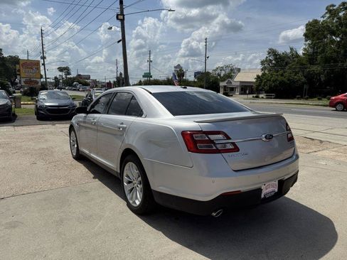 Used 2019 Ford Taurus Limited FWD image 7