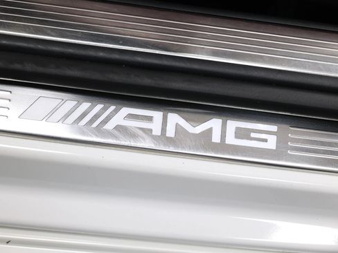 Used 2017 Mercedes-Benz S 63 AMG 4MATIC Cabriolet image 15