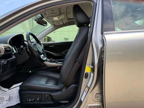 Used 2014 Lexus IS 250 image 11