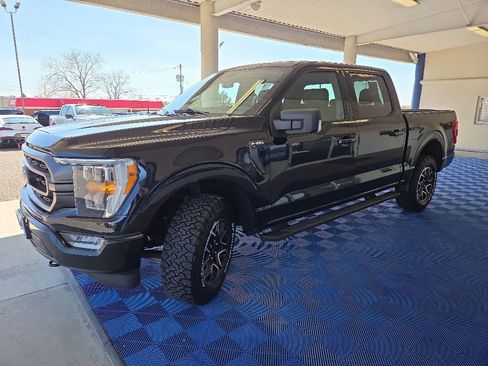 Used 2021 Ford F150 XLT w/ Equipment Group 302A High AWD/4WD image 3