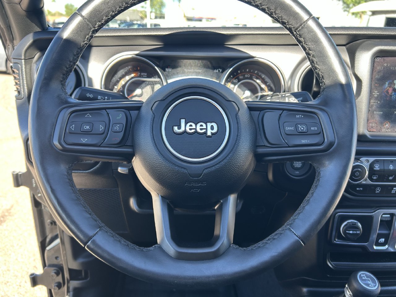 Used 2023 Jeep Wrangler Sport AWD/4WD image 24
