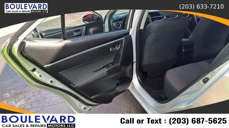 Used 2019 Toyota Corolla LE FWD image 24
