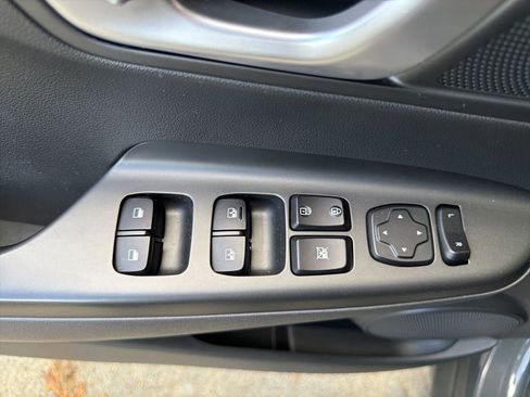 Certified 2023 Hyundai Kona SEL w/ Convenience Package AWD/4WD image 18