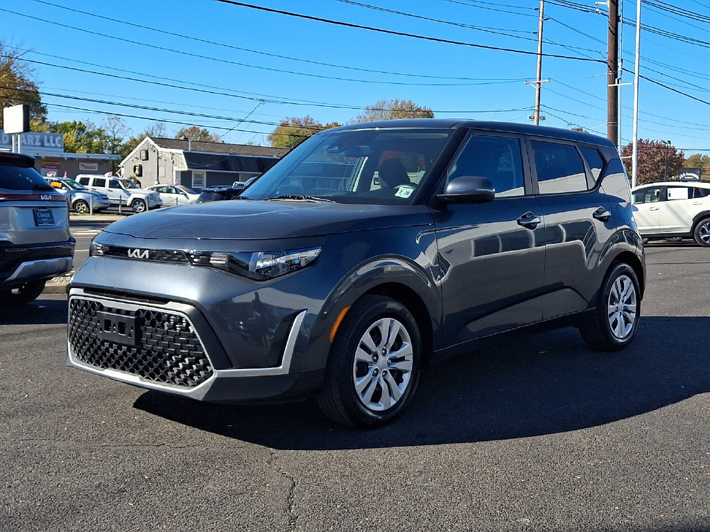 Used 2023 Kia Soul LX FWD image 6