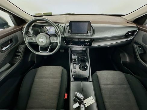 Used 2021 Nissan Rogue SV FWD image 10