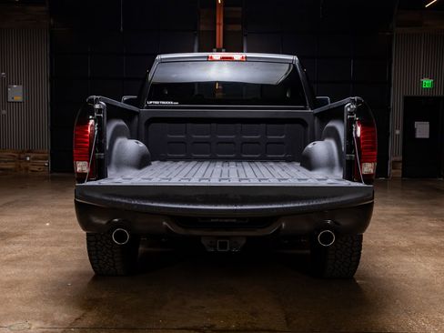 Used 2017 RAM 1500 Sport w/ Black Ram 1500 Sport Group image 8