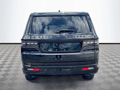 Used 2024 Jeep Grand Wagoneer L Series II w/ Quick Order Packagew 28T AWD/4WD image 7