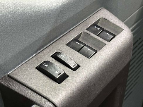 Used 2011 Ford F250 XLT w/ XLT Interior Pkg image 14