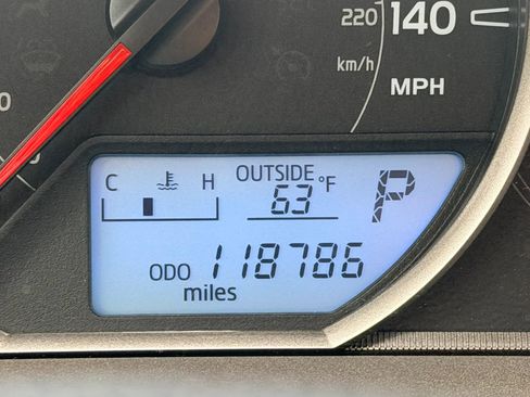 Used 2013 Toyota RAV4 XLE FWD image 11