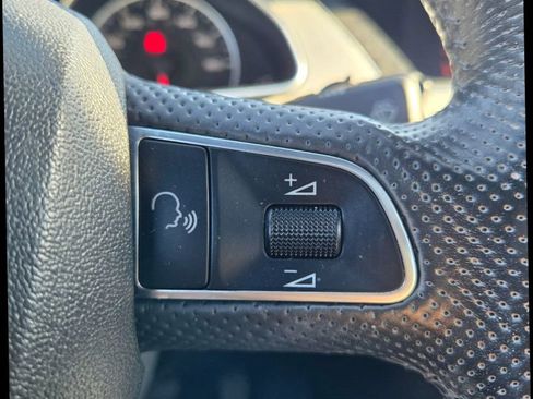 Used 2011 Audi A5 2.0T Premium Plus image 18