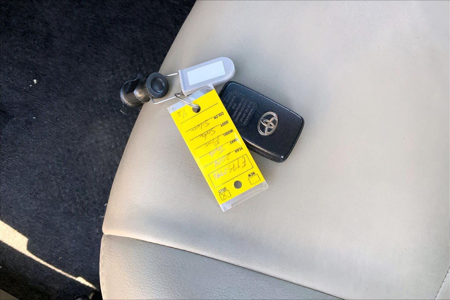 Used 2014 Toyota Prius Four w/ Solar Roof Package FWD image 14