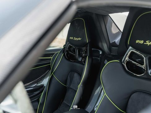 Used 2015 Porsche 918 Spyder AWD/4WD image 34