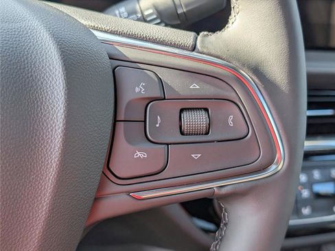 New 2026 Buick Envista Sport Touring FWD image 21