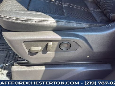 Used 2024 Chevrolet Silverado 1500 High Country w/ High Country Premium Package AWD/4WD image 15