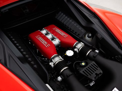 Used 2012 Ferrari 458 Italia Coupe RWD image 60