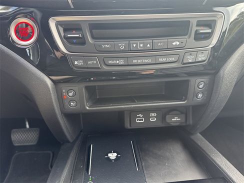 Used 2024 Honda Ridgeline Black Edition image 26