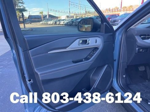 New 2026 Ford Explorer Active w/ Active Comfort Package image 5