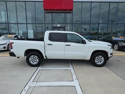 Used 2025 Nissan Frontier S image 4