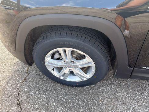 Used 2022 GMC Terrain SLE w/ Driver Convenience Package AWD/4WD image 26
