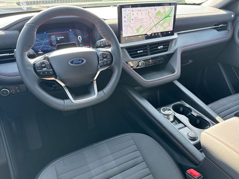 New 2026 Ford Explorer ST-Line image 41