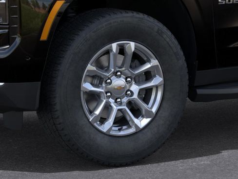 New 2026 Chevrolet Suburban LT AWD/4WD image 9
