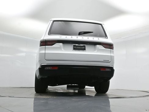 Used 2024 Jeep Wagoneer Series II w/ Flexible Seating Group image 55