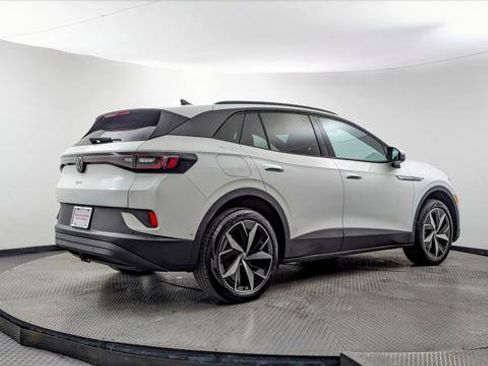Used 2023 Volkswagen ID.4 Pro S AWD/4WD image 8