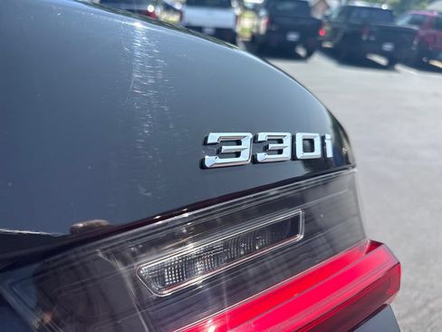 Used 2020 BMW 330i xDrive Sedan w/ Convenience Package AWD/4WD image 43