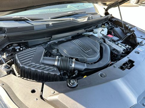 Used 2025 Buick Enclave Preferred image 26